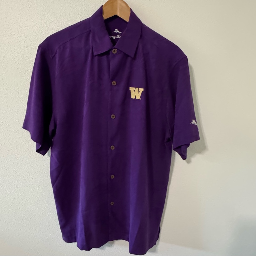 University of Washington Tommy Bahama Silk Hawaiian Short Sleeve Camp Shirt-M
